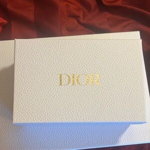 Dior box with Luxury Tissue Paper in White and Gold